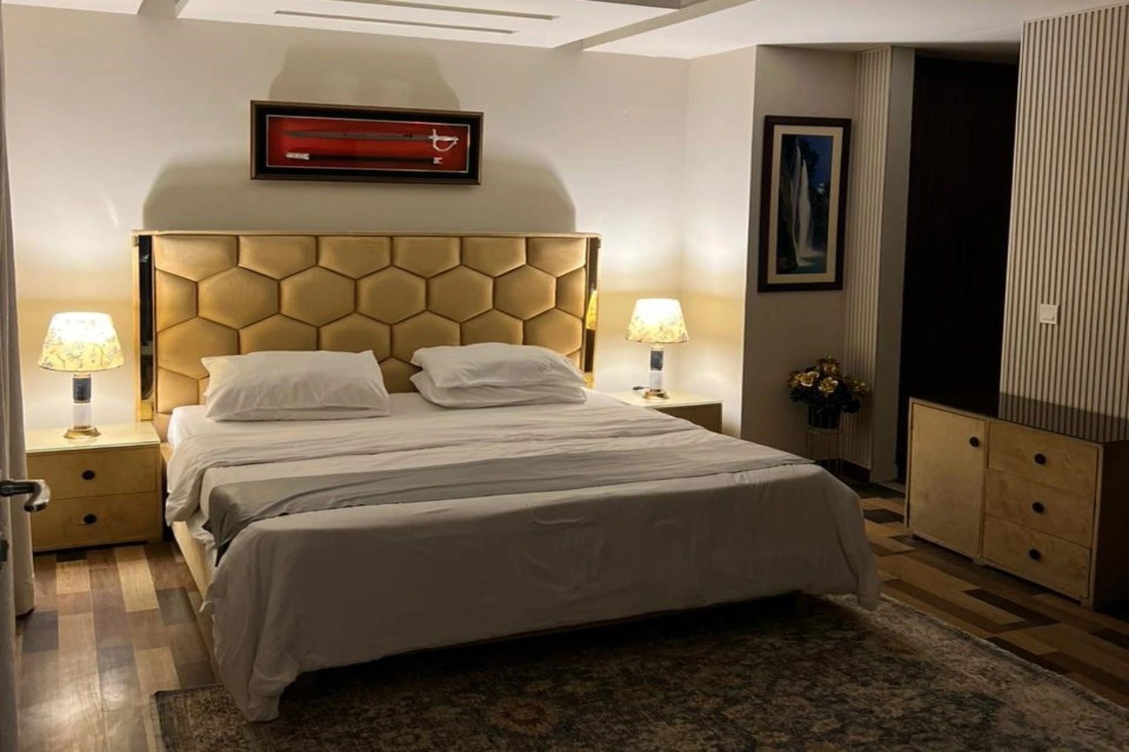 luxury gold (2)